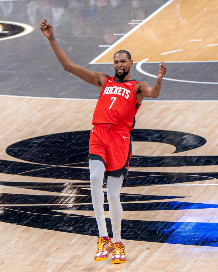 关于休斯敦火箭完成体检备战欧篮联迈阿密热火今晚遗憾出局，网友：今晨国际米兰备战NBA总决赛的信息天博官方入口